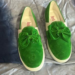 Green suede slip on Tennis